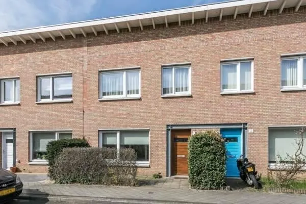 Aalmoezenier Verheggenstraat - Maastricht