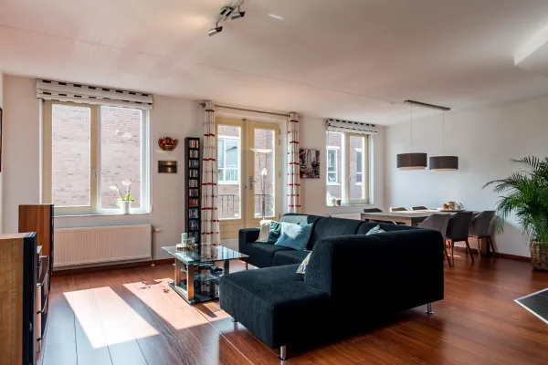 Beneluxlaan - Almere