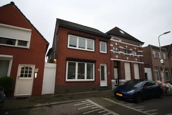 Damstraat - Roosendaal