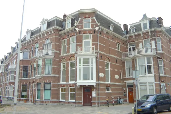 Groot Hertoginnelaan - Den Haag