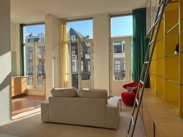 Pieter Cornelisz. Hooftstraat - Amsterdam