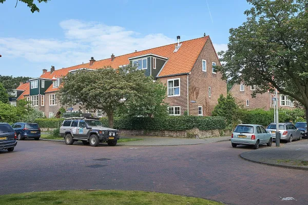 Spreeuwenlaan - Den Haag