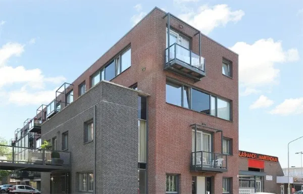 Donkvaart - Breda