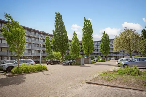 Meidoornweg - Badhoevedorp
